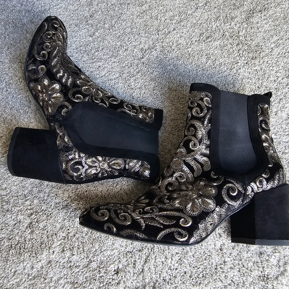 Stuart Weitzman Mediate Black Radiant Velvet Gold Sequins bootie Size 10 - Picture 11 of 17